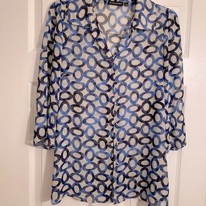 Essentials by Milano Blue Top with Dark & Light Blue Circles. Size M